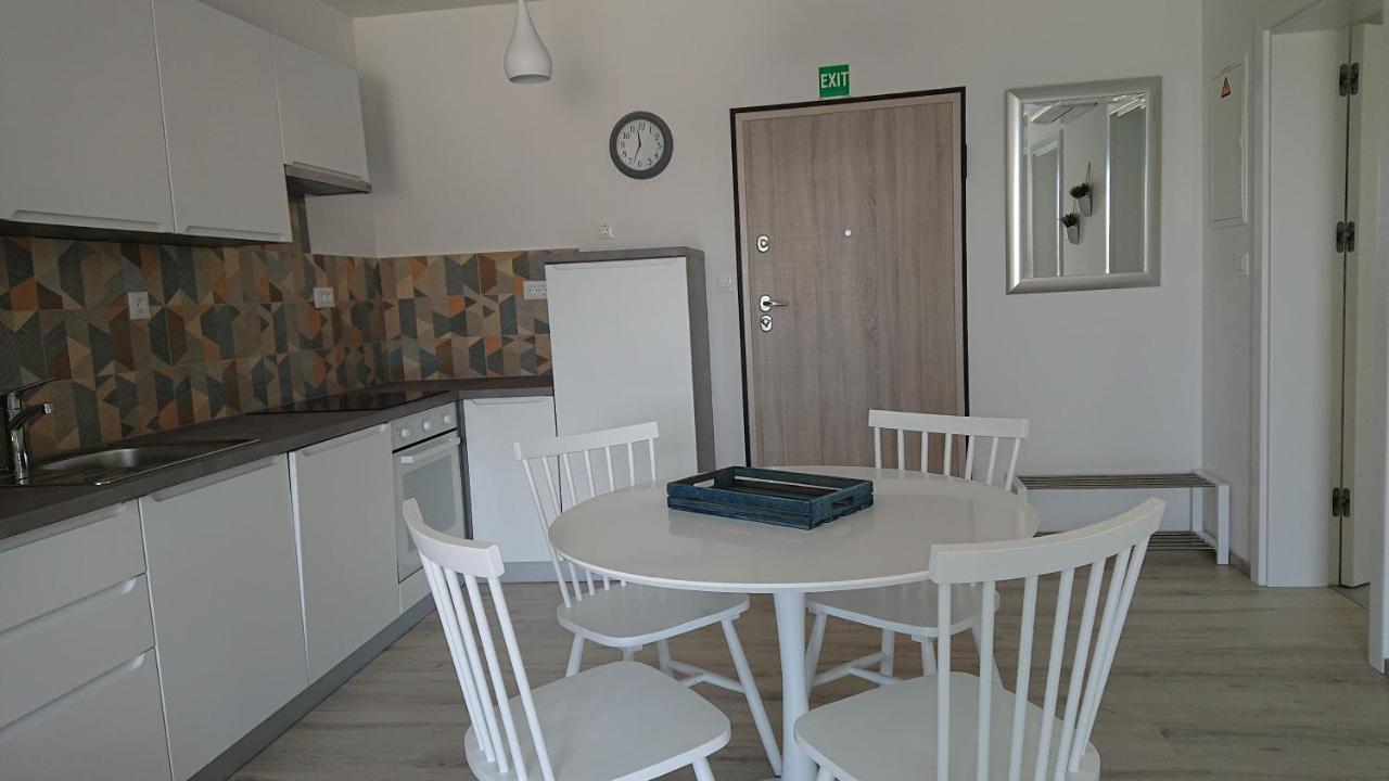 Ferienwohnung Roza Cres Exterior foto