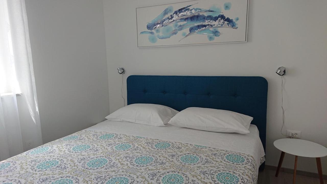 Ferienwohnung Roza Cres Exterior foto