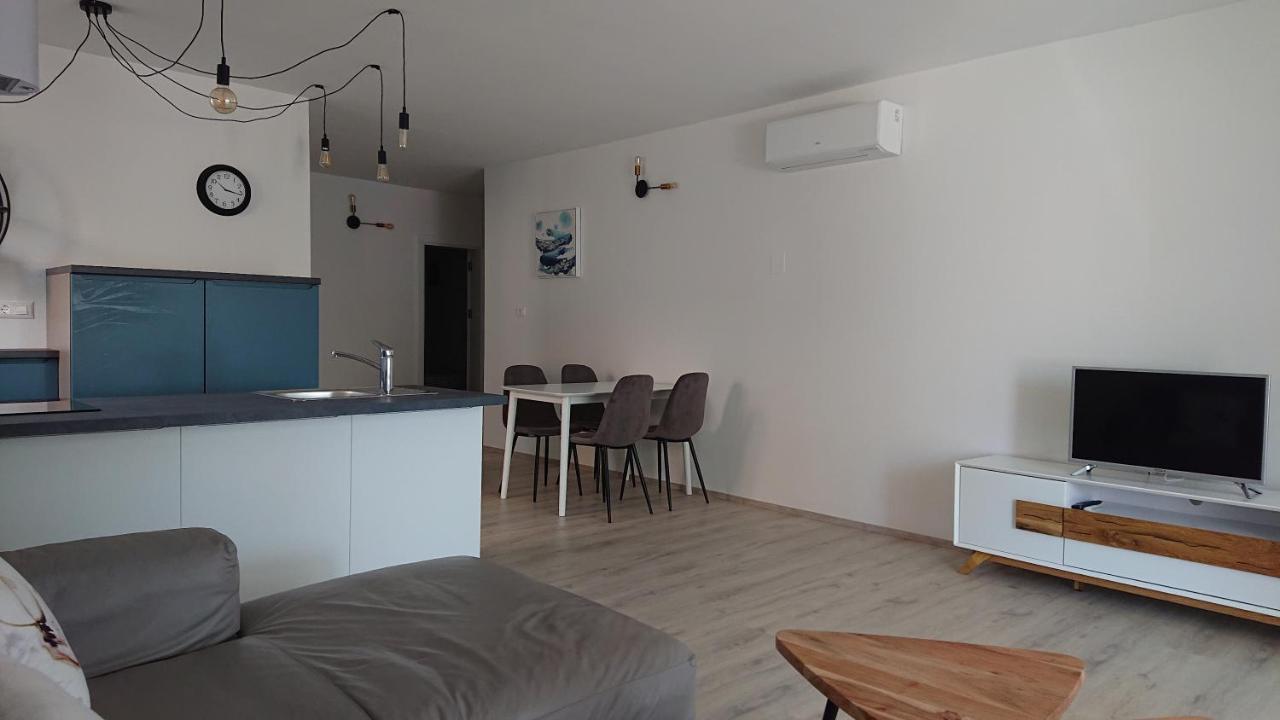 Ferienwohnung Roza Cres Exterior foto